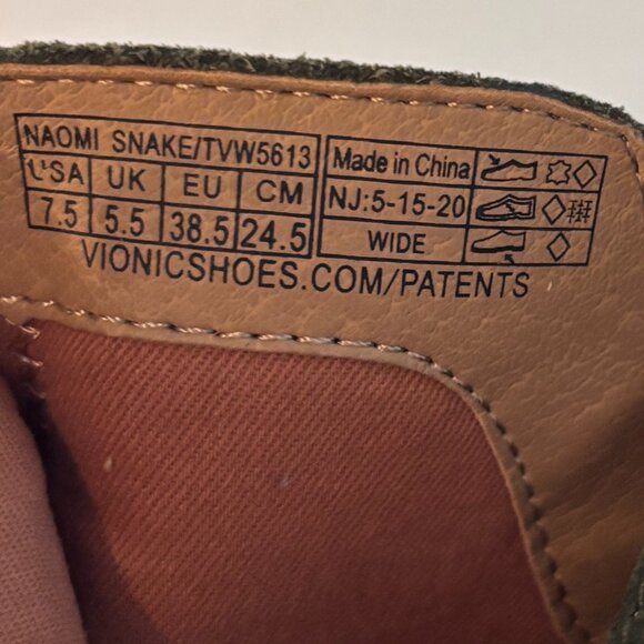 Vionic Naomi Women's Suede Snake-Print Water-Resistant Boots 7.5 Wide NWO Box - Picture 3 of 6